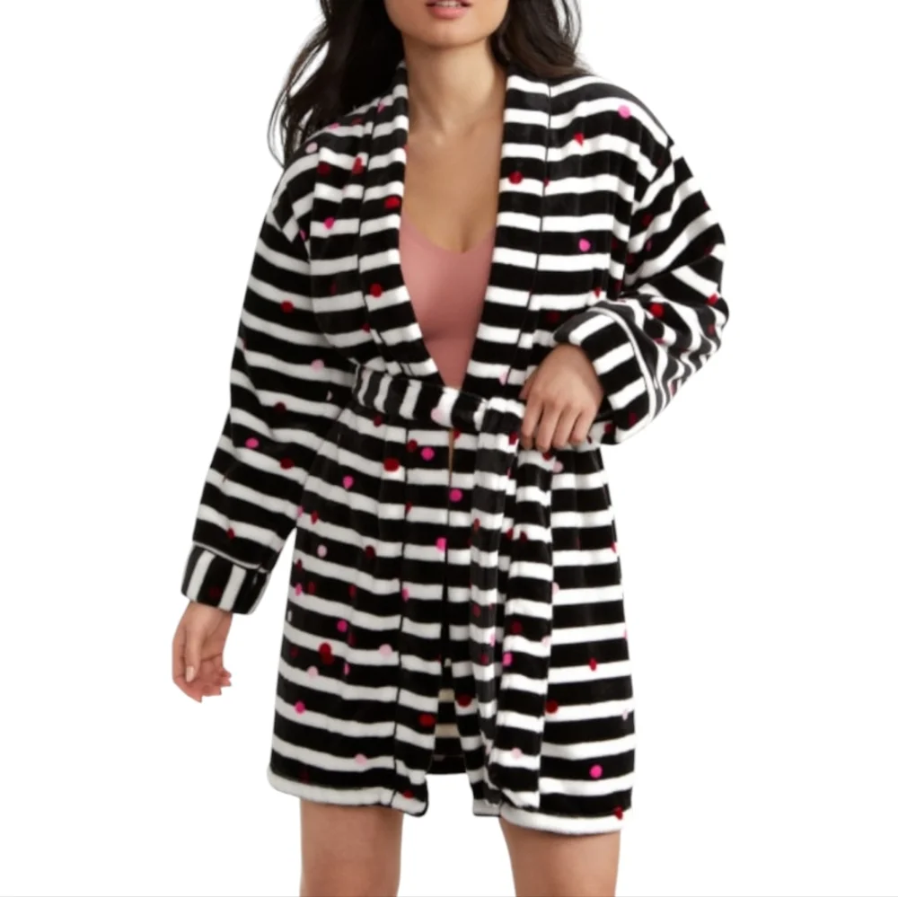 Kate‎ Spade New York® Chenille Wrap Robe Black & White Striped With Polka Dots M